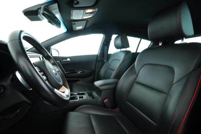Kia Sportage image 6