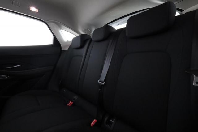 Jaguar E-Pace image 3