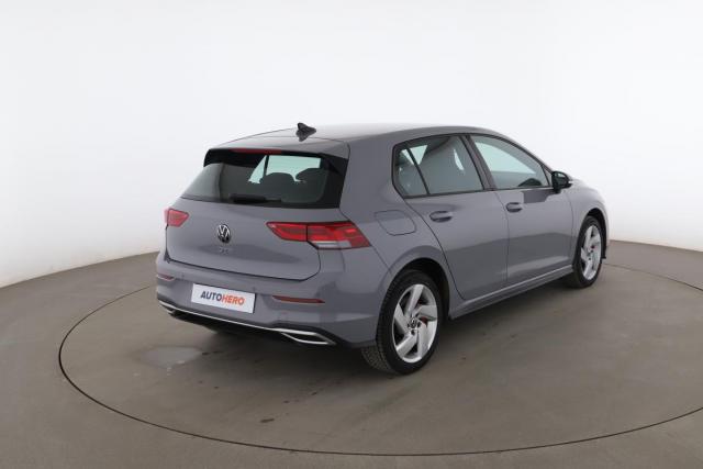 Volkswagen Golf image 3