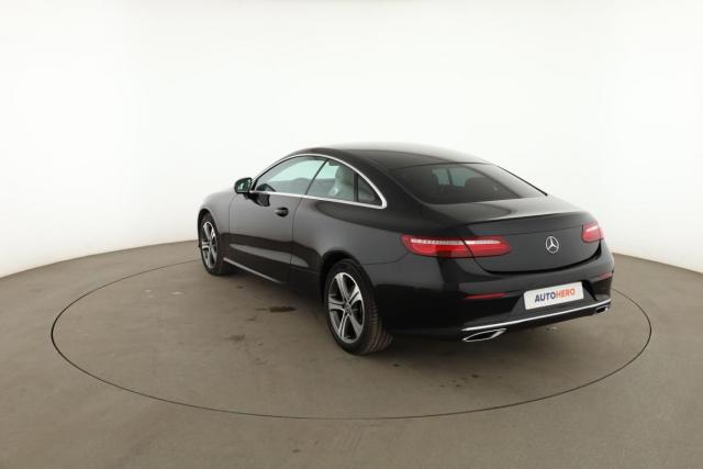 Mercedes Benz Classe E Coupe image 9