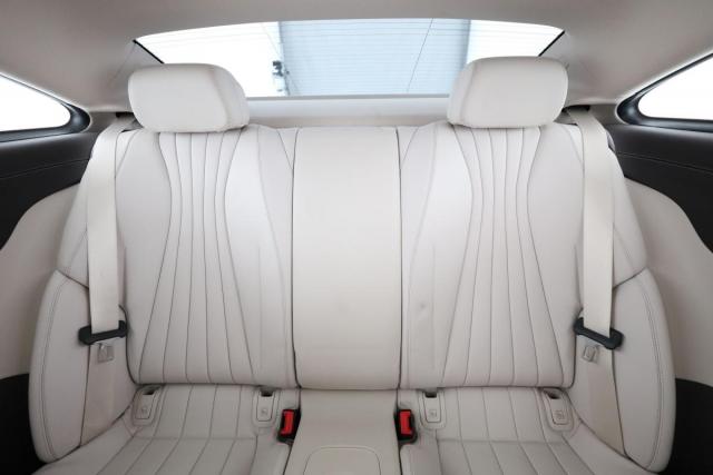 Mercedes Benz Classe E Coupe image 7