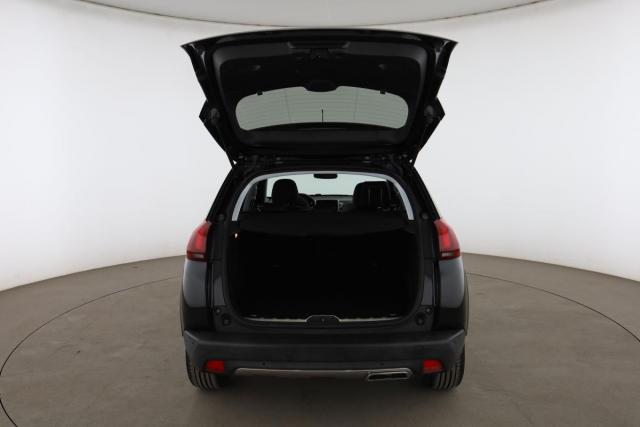 Peugeot 2008 image 1