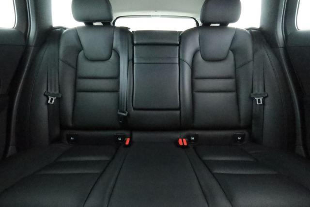 Volvo V60 image 3
