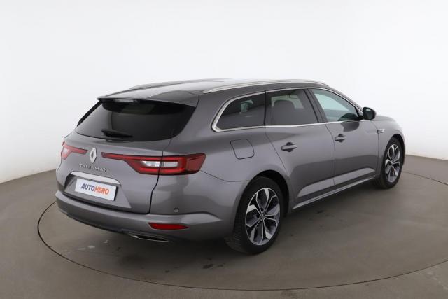 Renault Talisman Estate image 2