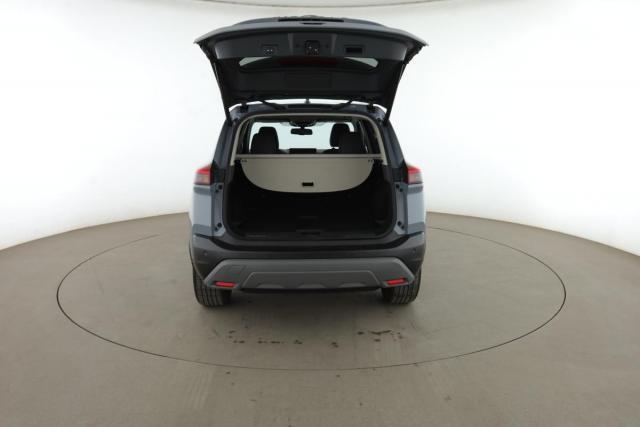 Nissan X-Trail image 6