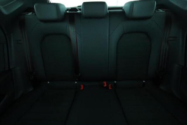 Seat Arona image 2