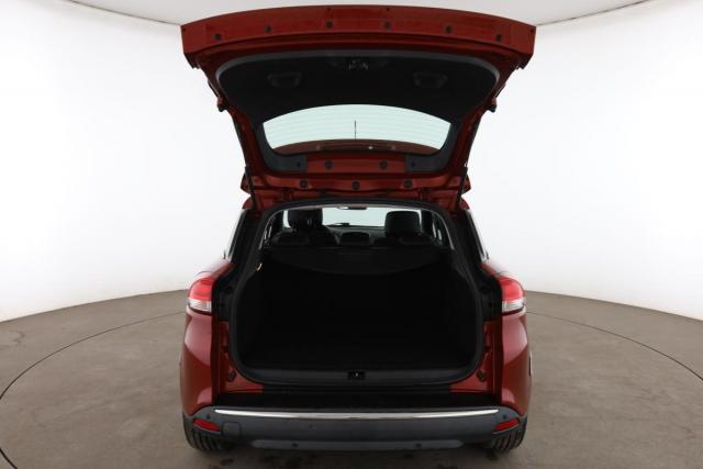 Renault Clio Estate image 1