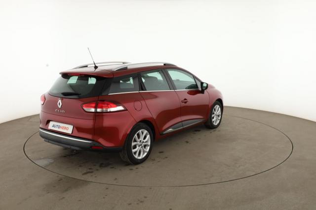 Renault Clio Estate image 4