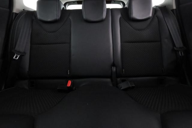 Renault Clio Estate image 6