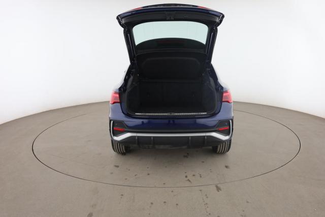 Audi Q3 Sportback image 2
