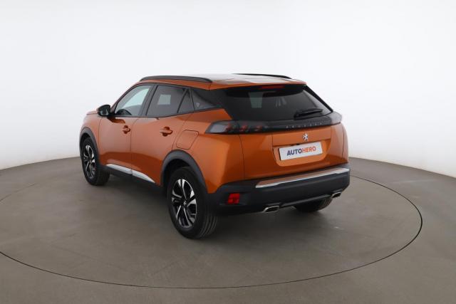 Peugeot 2008 image 2