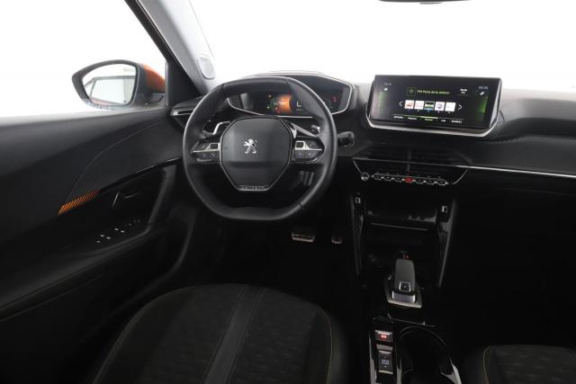 Peugeot 2008 image 7