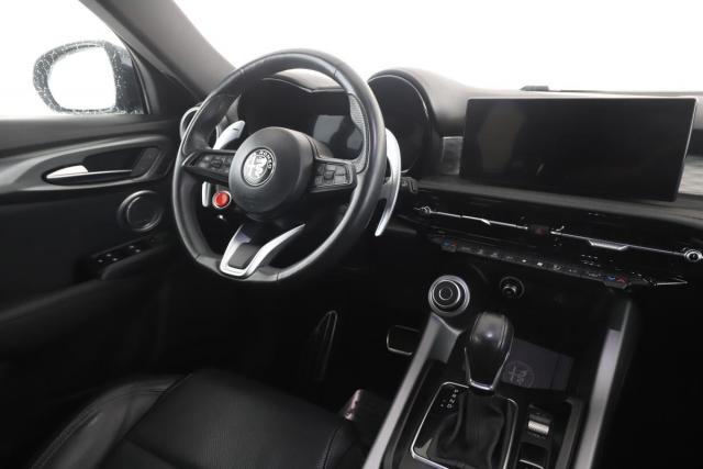 Alfa Romeo Tonale image 9
