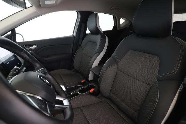Renault Captur image 6