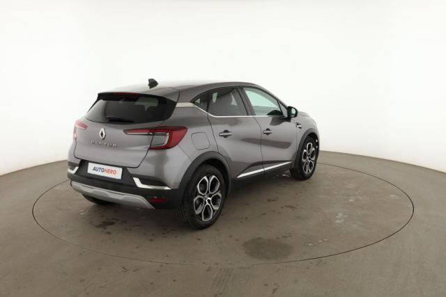 Renault Captur image 9