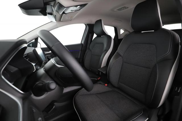 Renault Captur image 8