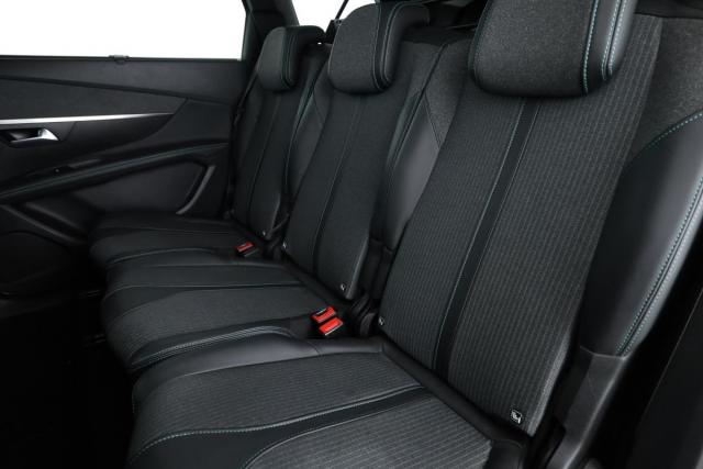 Peugeot 5008 image 3
