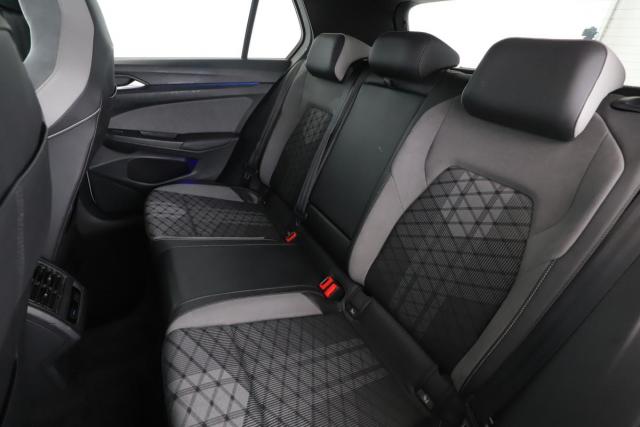 Volkswagen Golf image 7