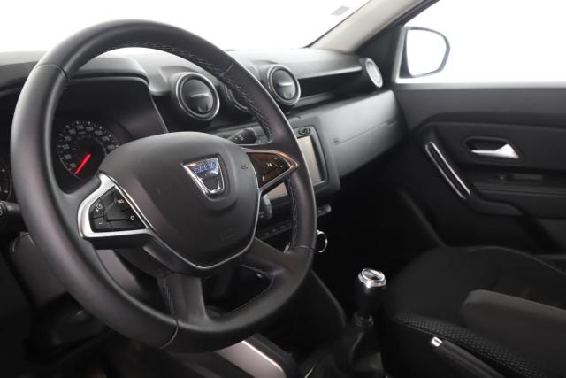 Dacia Duster image 9