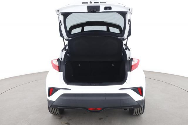 Toyota C-Hr image 1