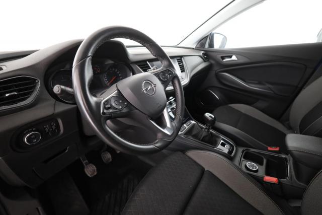 Opel Grandland X image 2