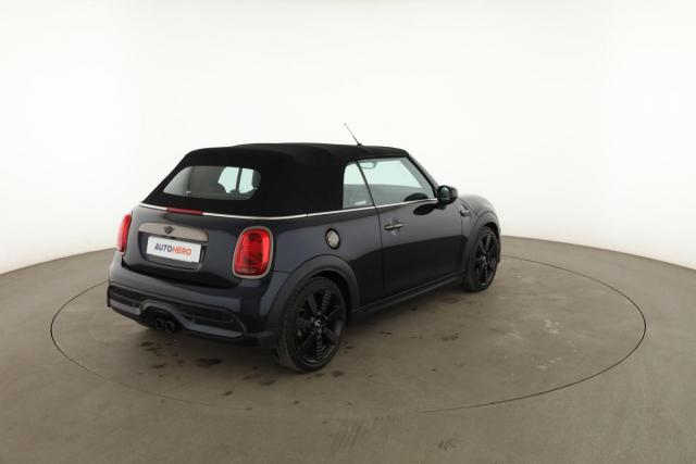Mini Cabrio image 3