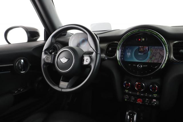 Mini Cabrio image 9