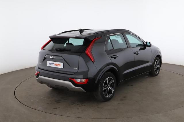 Kia Niro image 6