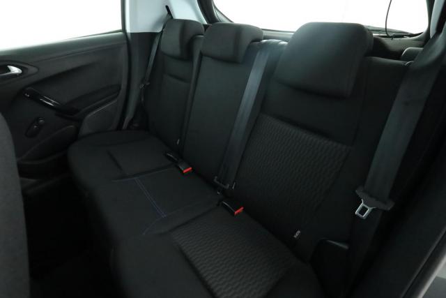 Peugeot 208 image 5
