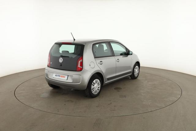 Volkswagen Up! image 9