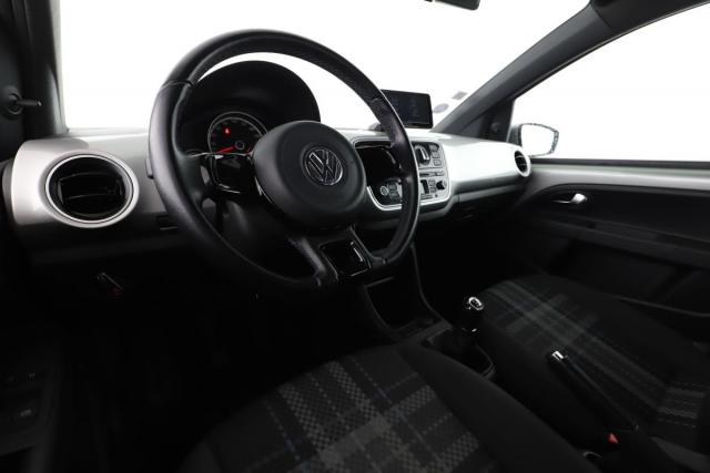 Volkswagen Up! image 5
