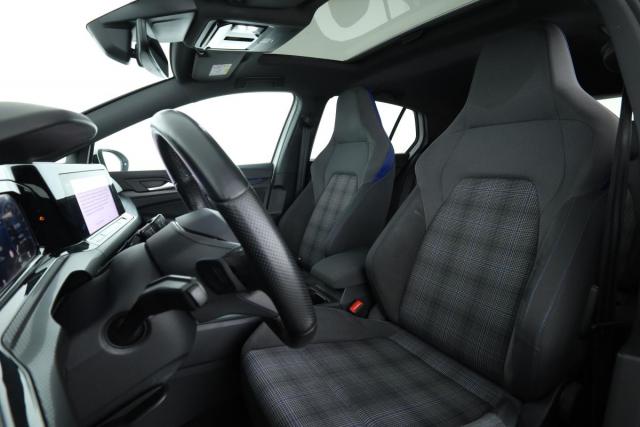 Volkswagen Golf image 2