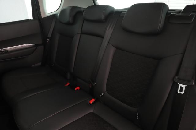Peugeot 3008 image 9