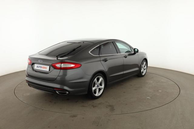 Ford Mondeo image 5