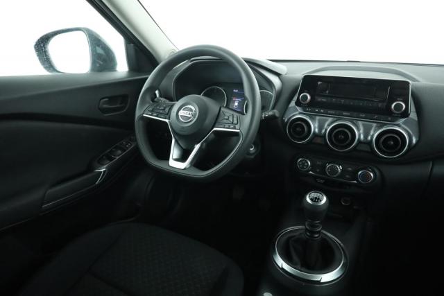 Nissan Juke image 8