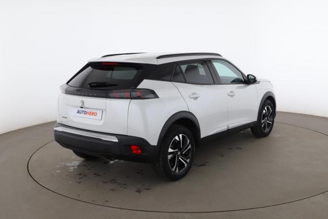 Peugeot 2008 image 9