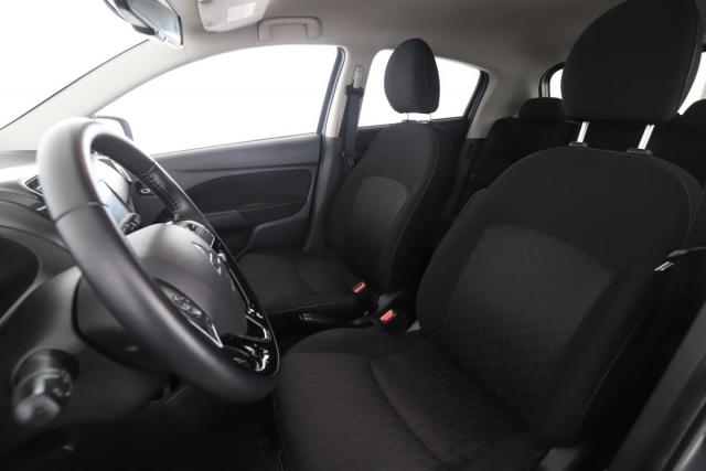 Mitsubishi Space Star image 5