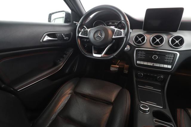 Mercedes Benz Gla image 7
