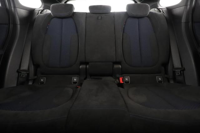 Bmw X1 image 2