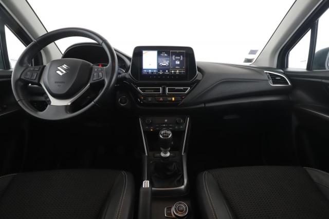 Suzuki Sx4 S-Cross image 1
