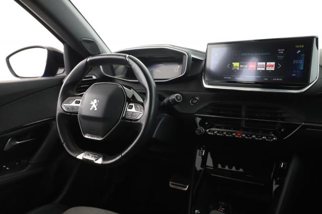 Peugeot 2008 image 3