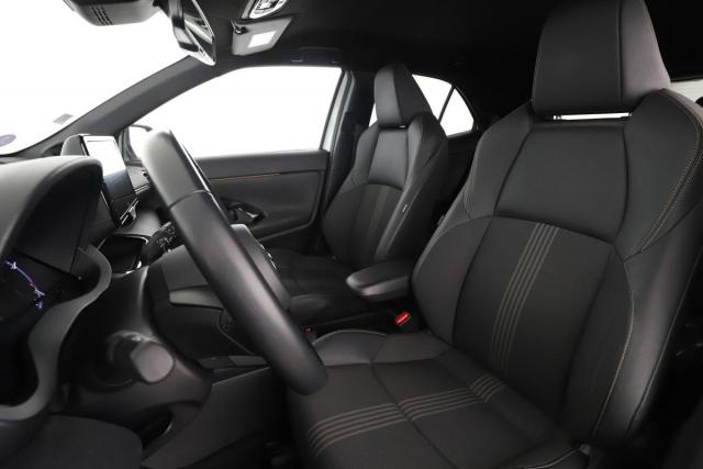 Toyota Yaris Cross image 9