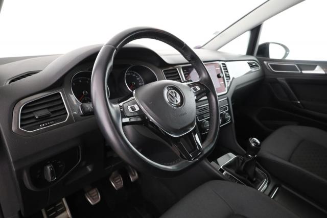 Volkswagen Golf Sportsvan image 4