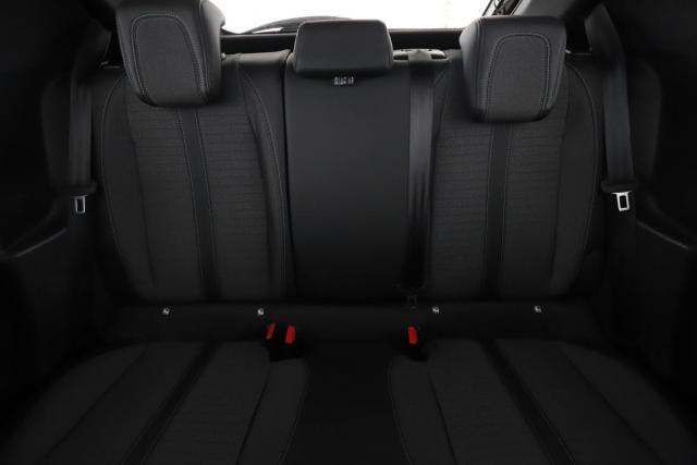 Peugeot 208 image 4
