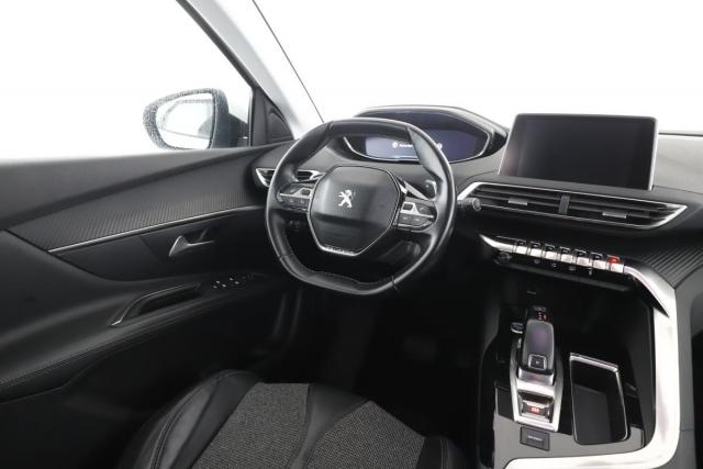 Peugeot 3008 image 8
