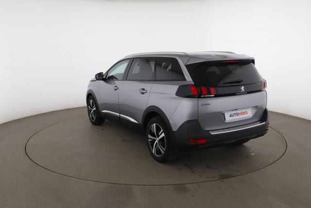 Peugeot 5008 image 3