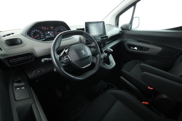 Peugeot Rifter image 1