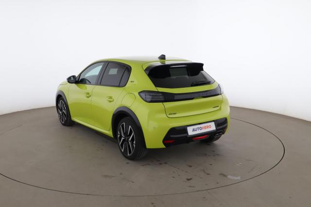 Peugeot 208 image 3
