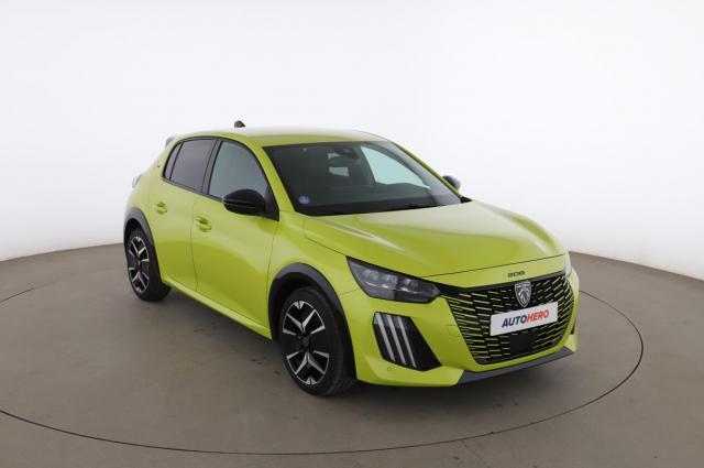 Peugeot 208 image 1