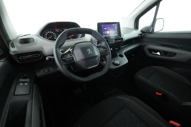 Peugeot Rifter image 9
